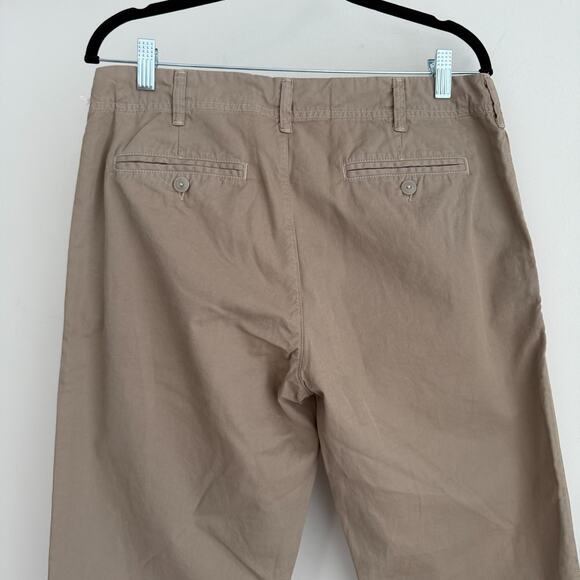 SKU Save Khaki United Pants 30x33 Beige The Weekend Chino Cotton Twill USA Made - Picture 6 of 10